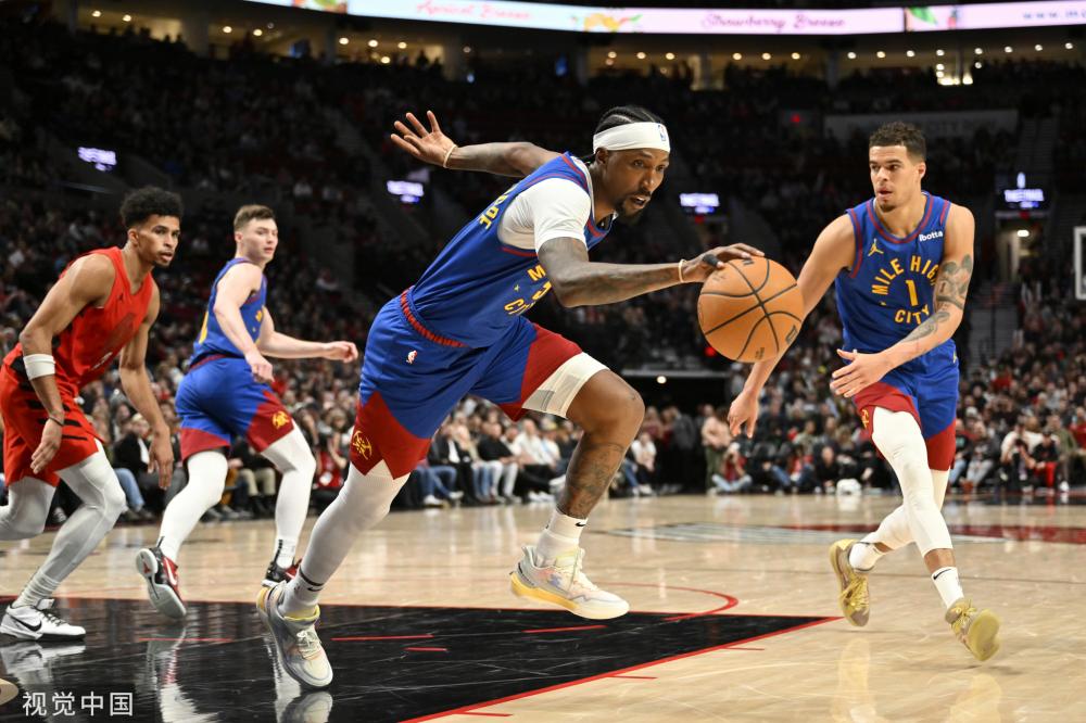 在进攻端拥 在进攻端拥