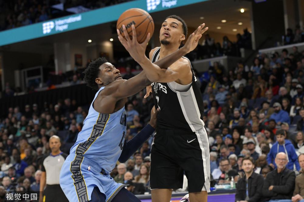 并肩作战 并肩作战