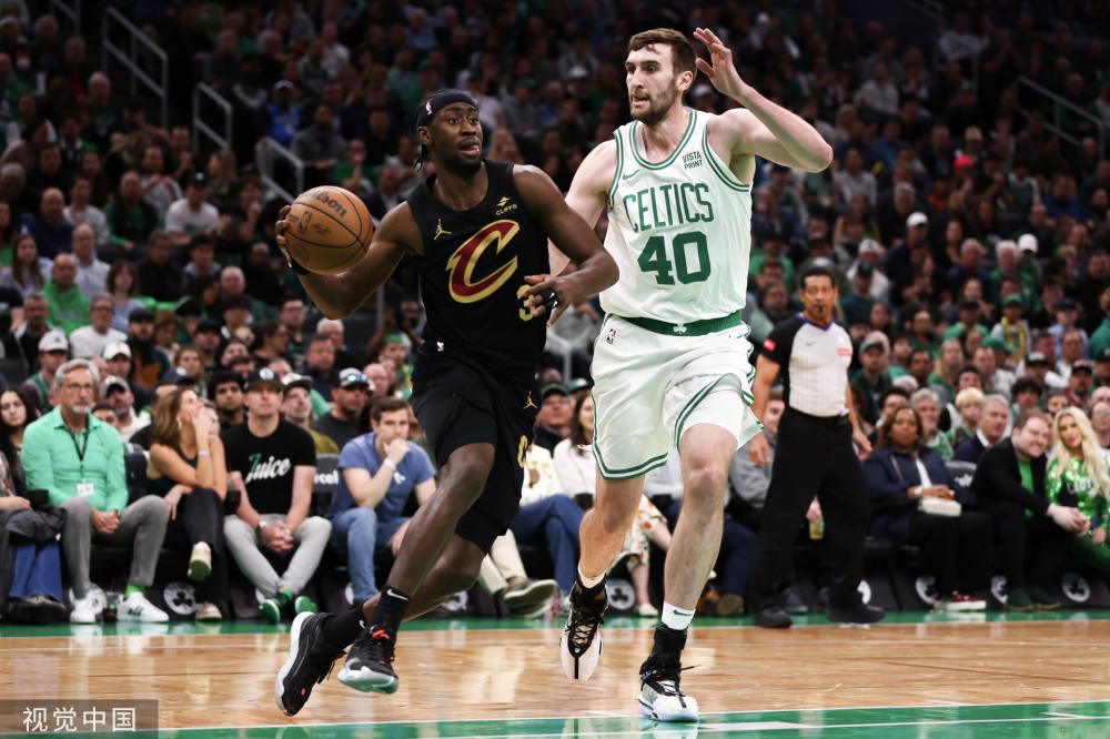 与挑战并存 与挑战并存